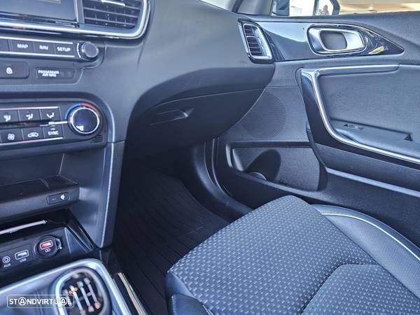 Kia Ceed SW 1.0 T-GDi Sport - 46