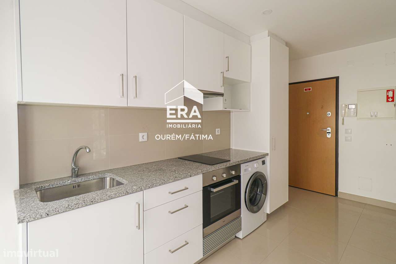 Apartamento T1, centro de Fátima-3