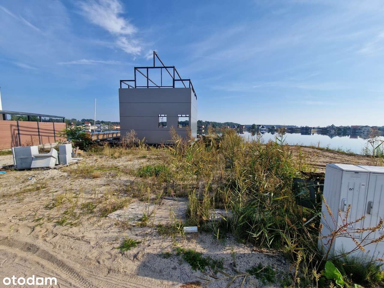 Działka rekreacyjna z linią brzegową i rozpoczętą budową | Spalona - Pełny obrazek: 1/7