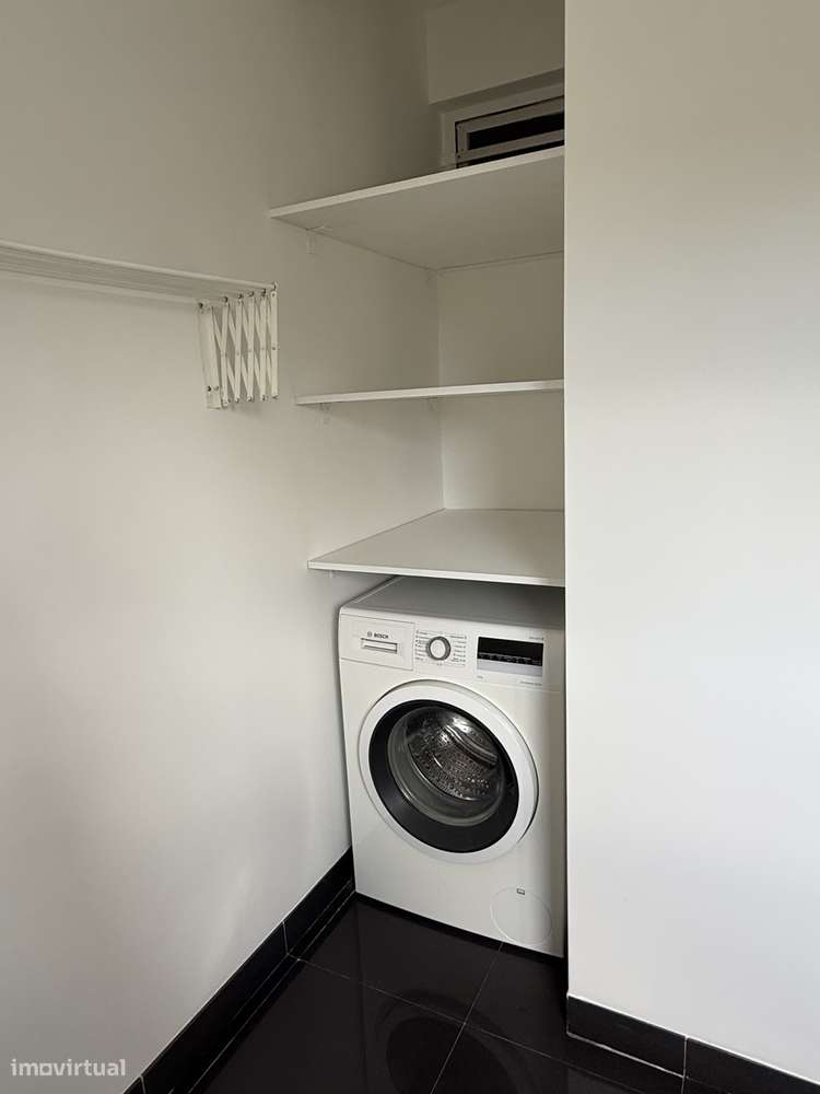 Apartamento luminoso perto da praia de Carcavelos e Nova - Grande imagem: 5/14