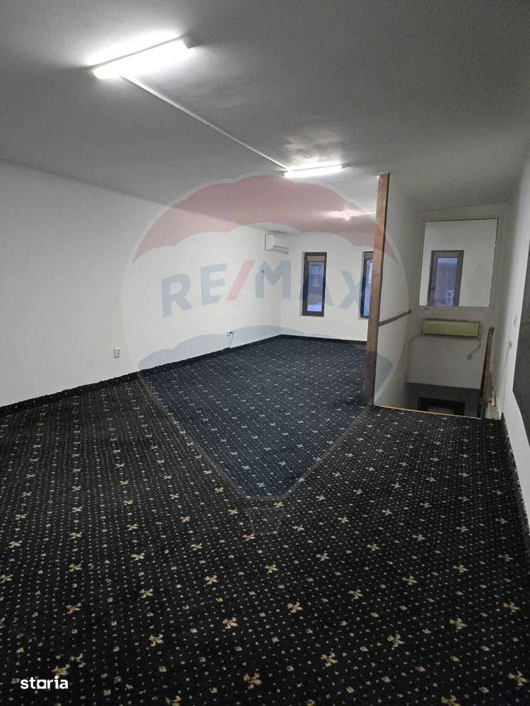 Spațiu de birouri/comercial de 45mp de închiriat în zona Nicolina - Imagine principală: 1/5