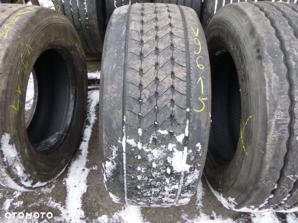 Opona ciężarowa 385/55R22.5 Goodyear KMAX S GEN-2 - 1