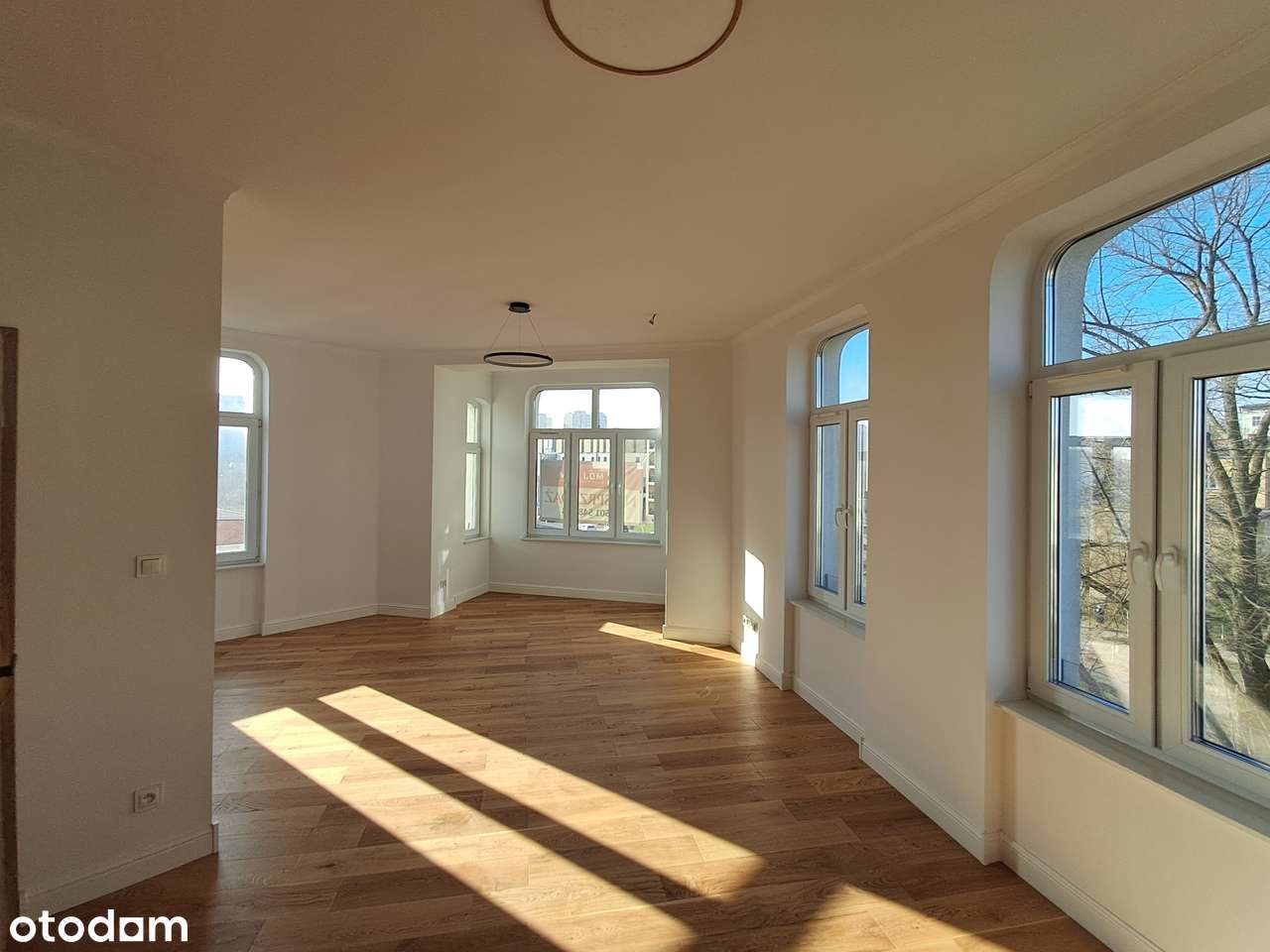 Eleganckie 2 pokojowe mieszkanie w zrewitalizowanej kamienicy - Pełny obrazek: 1/20