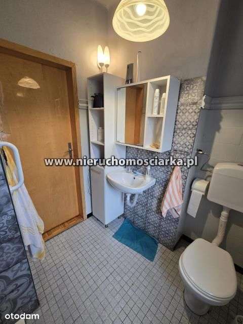 Zadbany i przestronny dom w Wodzisławiu Śląskim os-19