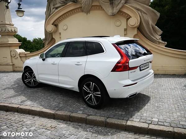 Volvo XC 60 T5 Momentum - 6