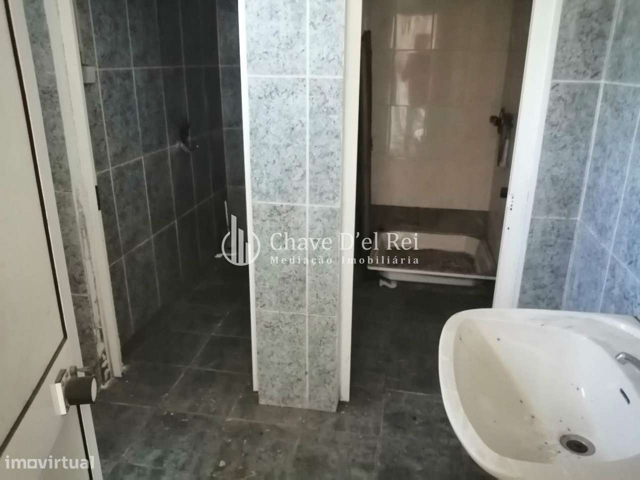 Armazém  Venda em Silgueiros,Viseu - Grande imagem: 5/9