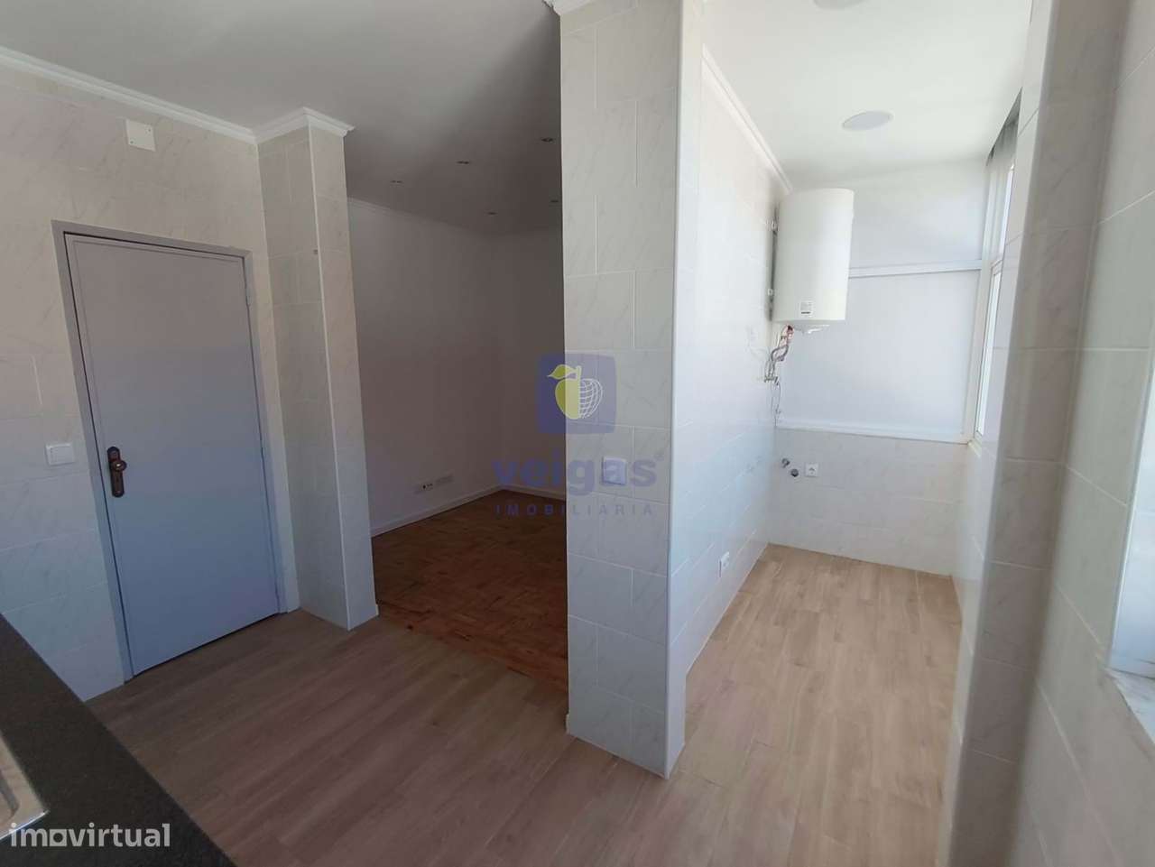 T2  Totalmente remodelado Baixa da Banheira - Grande imagem: 4/24