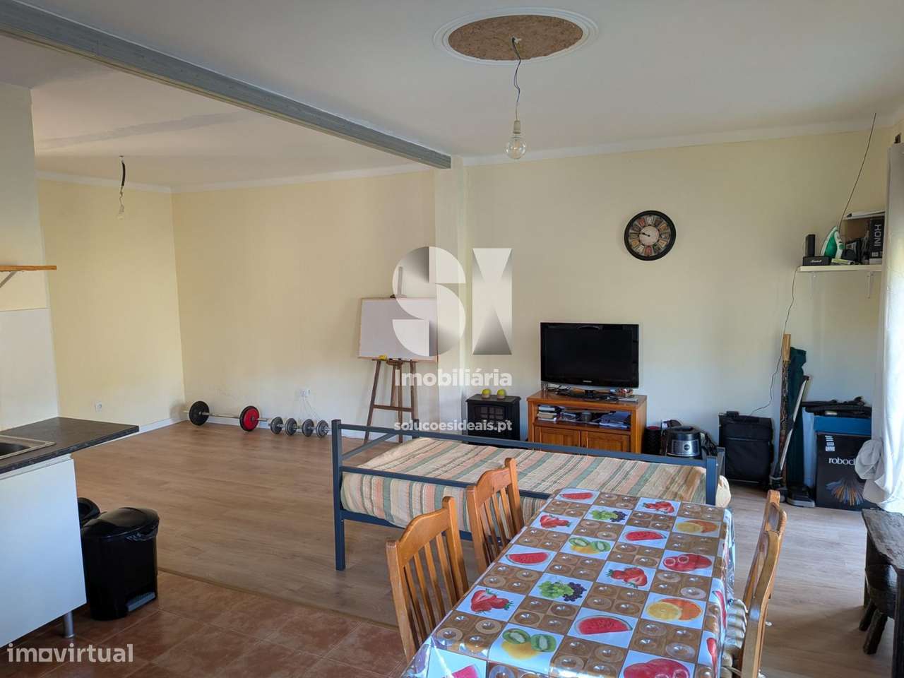 Moradia T3 parcialmente remodelada - Grande imagem: 4/12