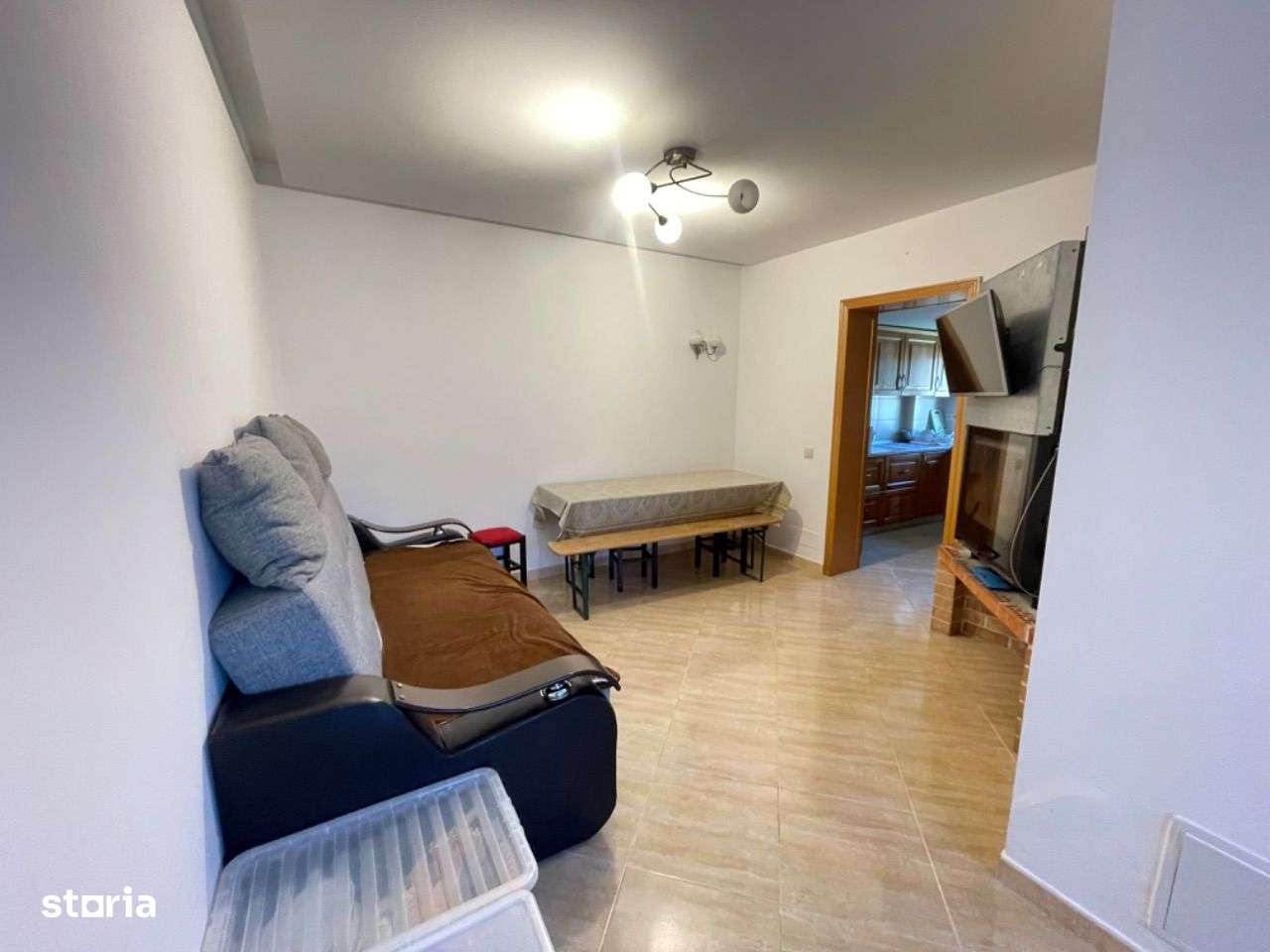 Vila P + 1 + M de vanzare in Margineni - Imagine principală: 4/17