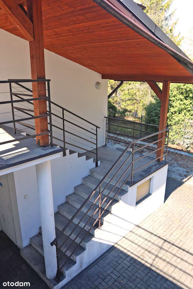 Hala produkcyjno–magazynowa z częścią biurową-8