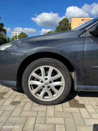 Renault Laguna 2.0 DCi Dynamique - 12