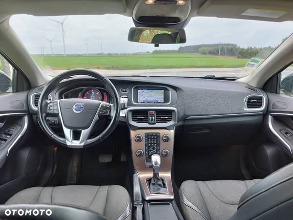 Volvo V40 Cross Country D3 Geartronic - 12