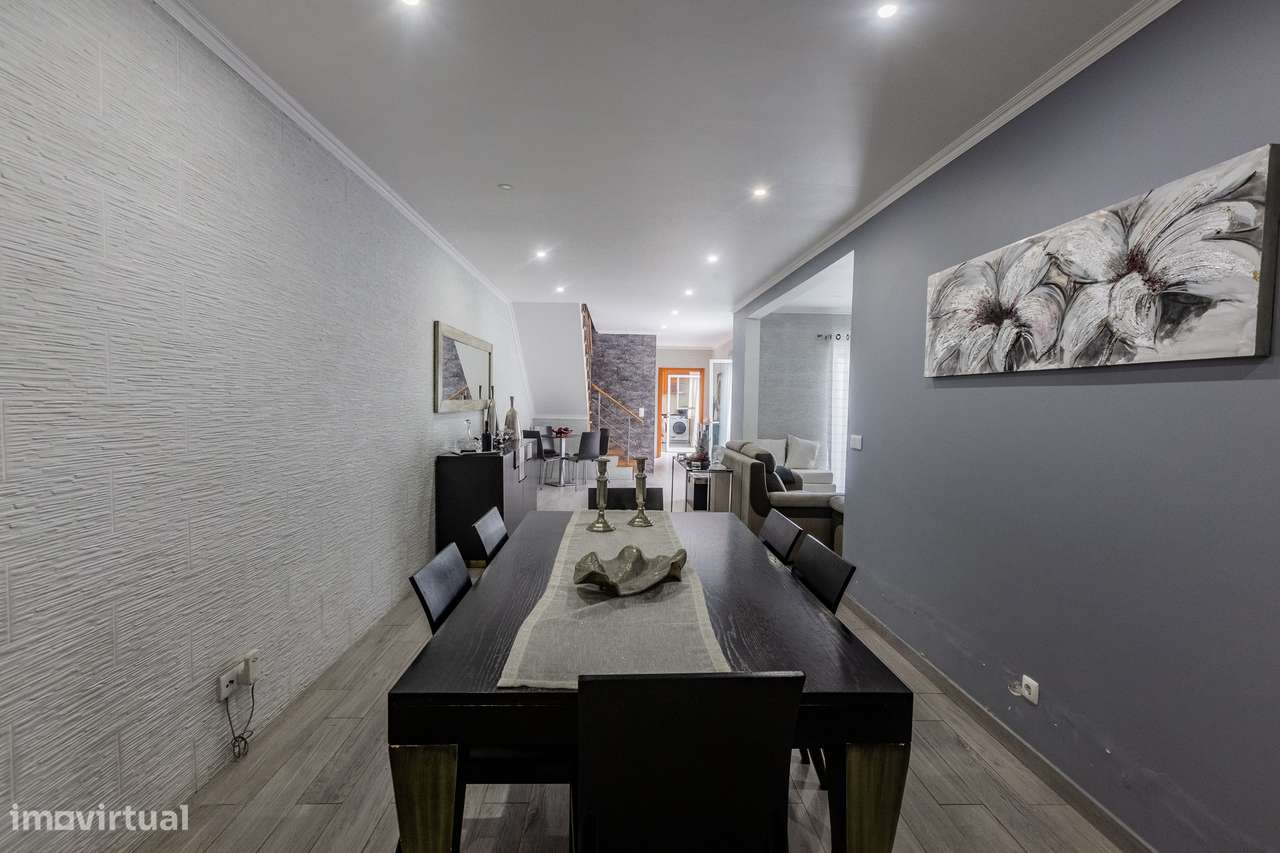 Moradia T4 - São Roque (Forno da Cal) - Grande imagem: 4/36