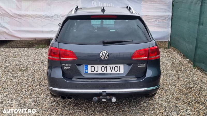 Volkswagen Passat Variant 2.0 TDI DSG BlueMotion Technology Highline - 8