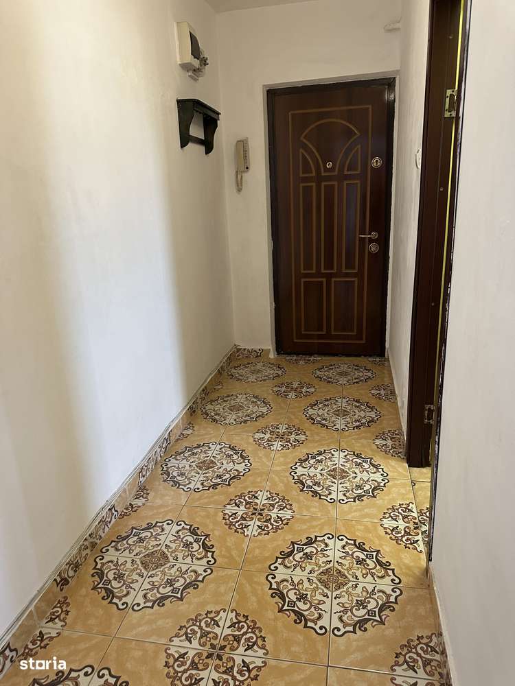 Apartament 2 camere 54 mp, cu imbunatatiri - Zona Scoala nr. 14 - Imagine principală: 5/8