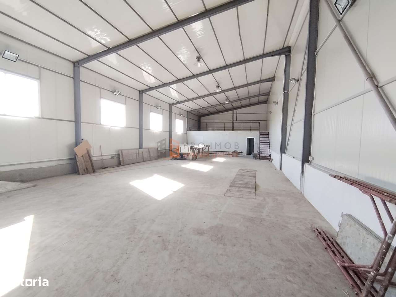 Hala Industriala zona Soseaua Brailei - Imagine principală: 3/7