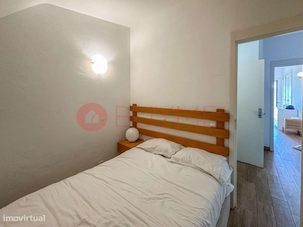 Moradia em Banda T2 em Condomínio com Piscina e Jardins | Vilamoura-17