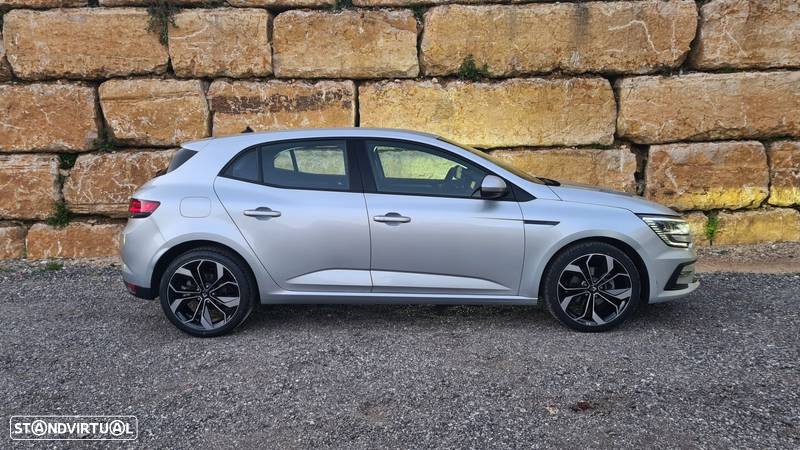 Renault Mégane 1.5 Blue dCi Intens EDC - 4