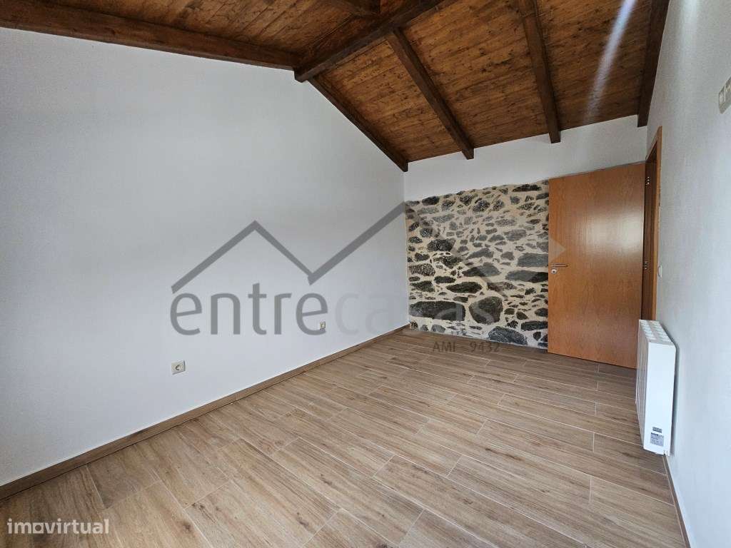 Moradia T3 em Pedra com Piscina | Candemil, Vila Nova de Cerveira-18