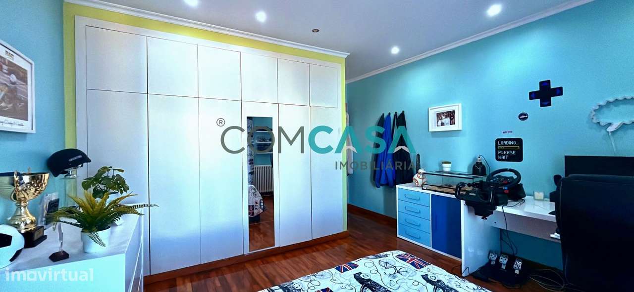 Moradia V4 | piscina descoberta | proximo da praia | Lavra Matosinhos-30