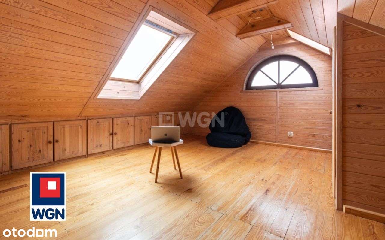 Na sprzedaż przestronny i wyjątkowy dom, 260m2-14