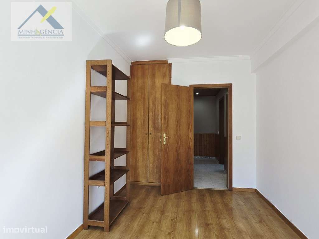 Apartamento T2 no Vale do Cobro em Setúbal-21