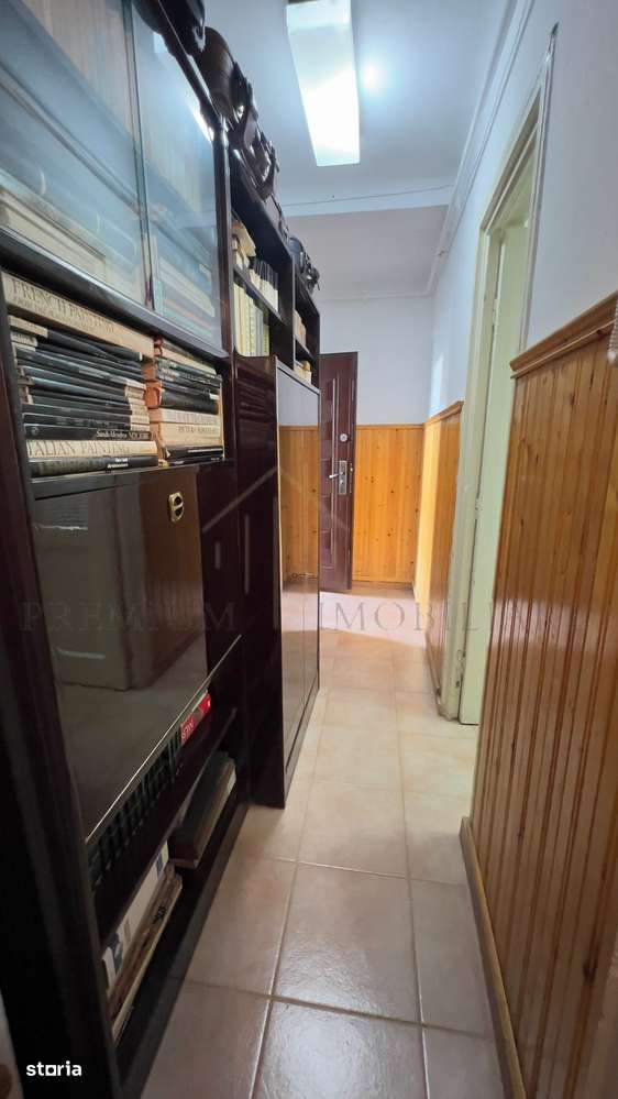 Apartament 2 camere parter zona centrala - Republicii-7