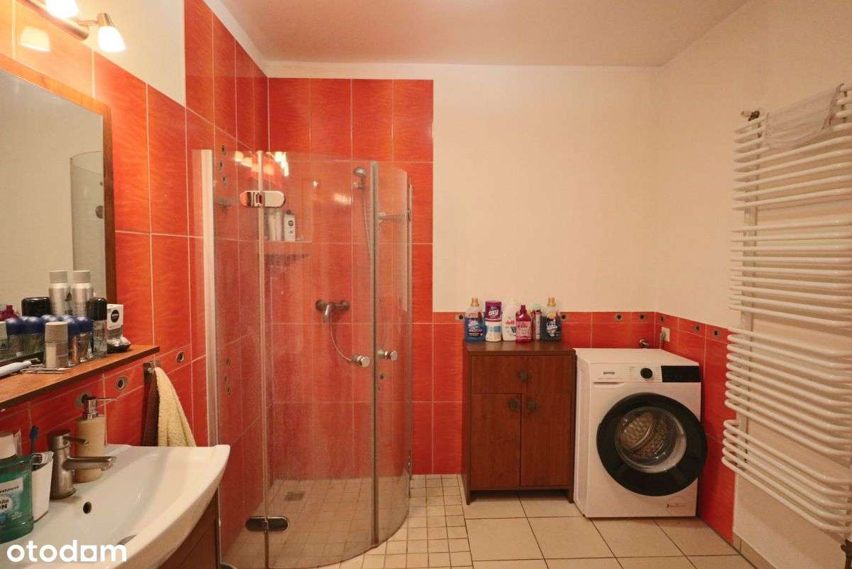 Komfortowy dom jednorodzinny w Strzeszowie-5