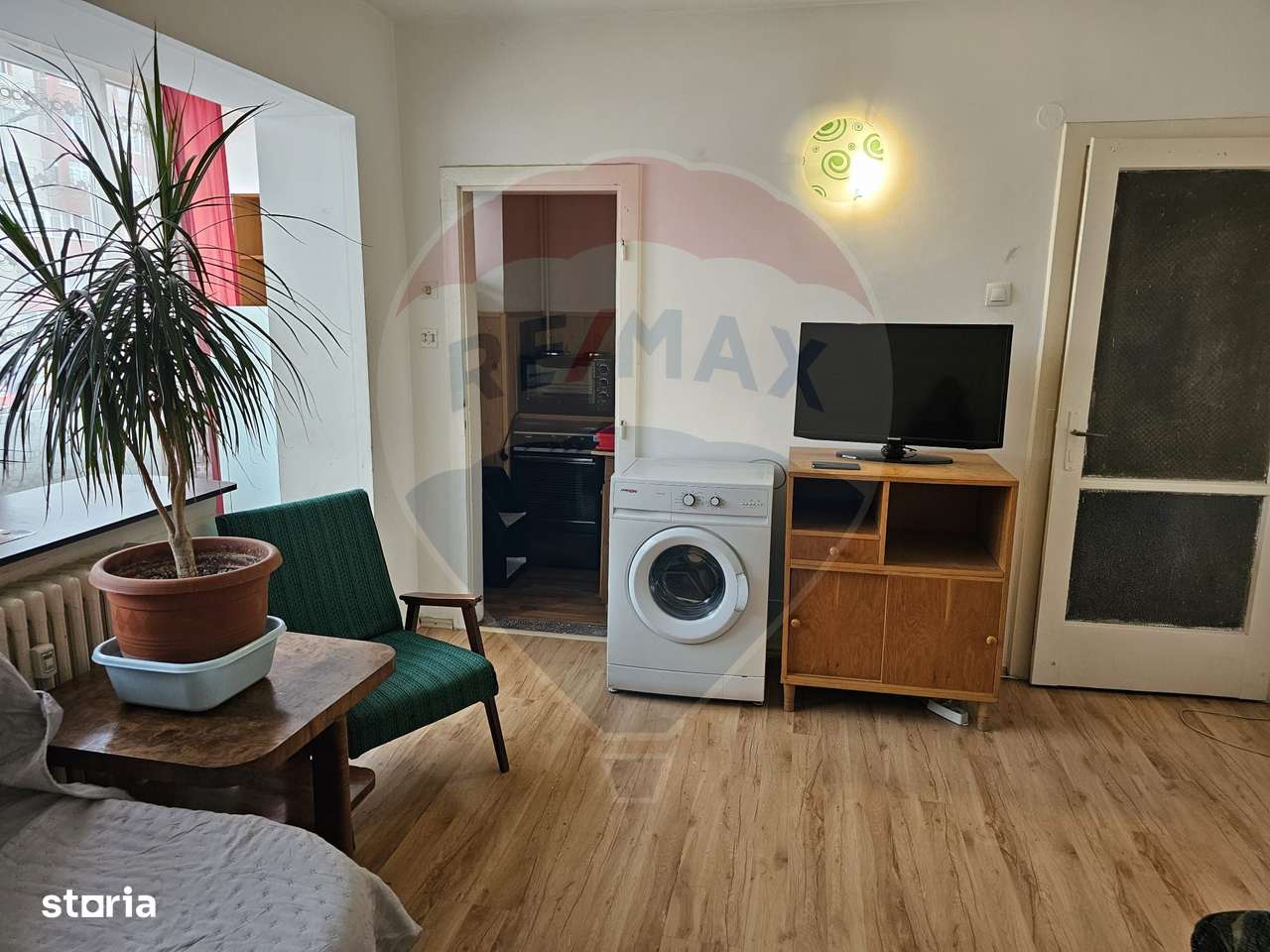 Garsoniera -Versatilitate Excelenta pe Calea Bucuresti, Brasov-19