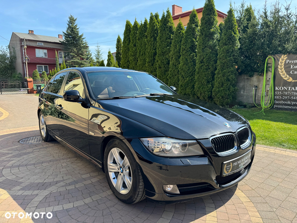 BMW Seria 3 320d Efficient Dynamics Luxury Line - 5