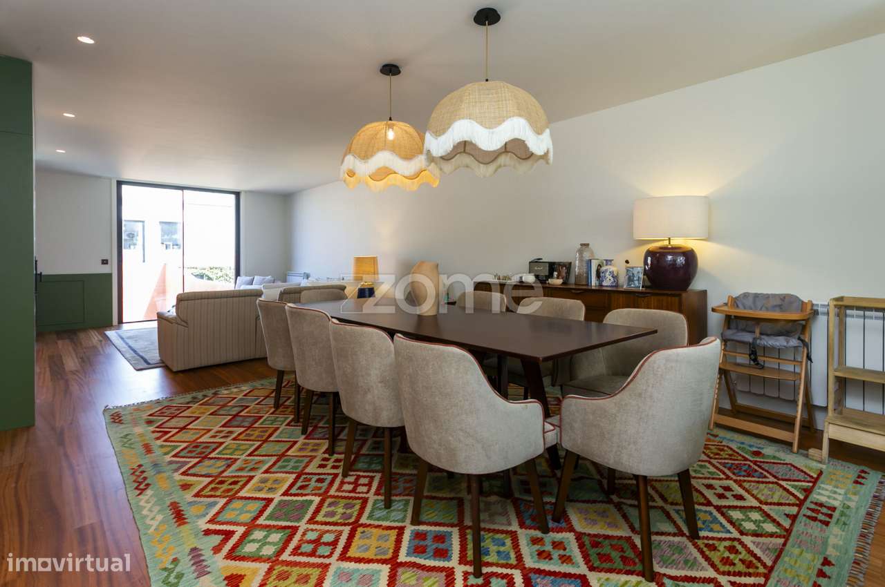 Moradia De Design Contemporaneo Com Detalhes Premium Em Cada Divis