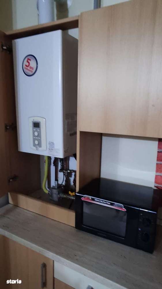 Garsonieră de inchiriat - Imagine principală: 5/8