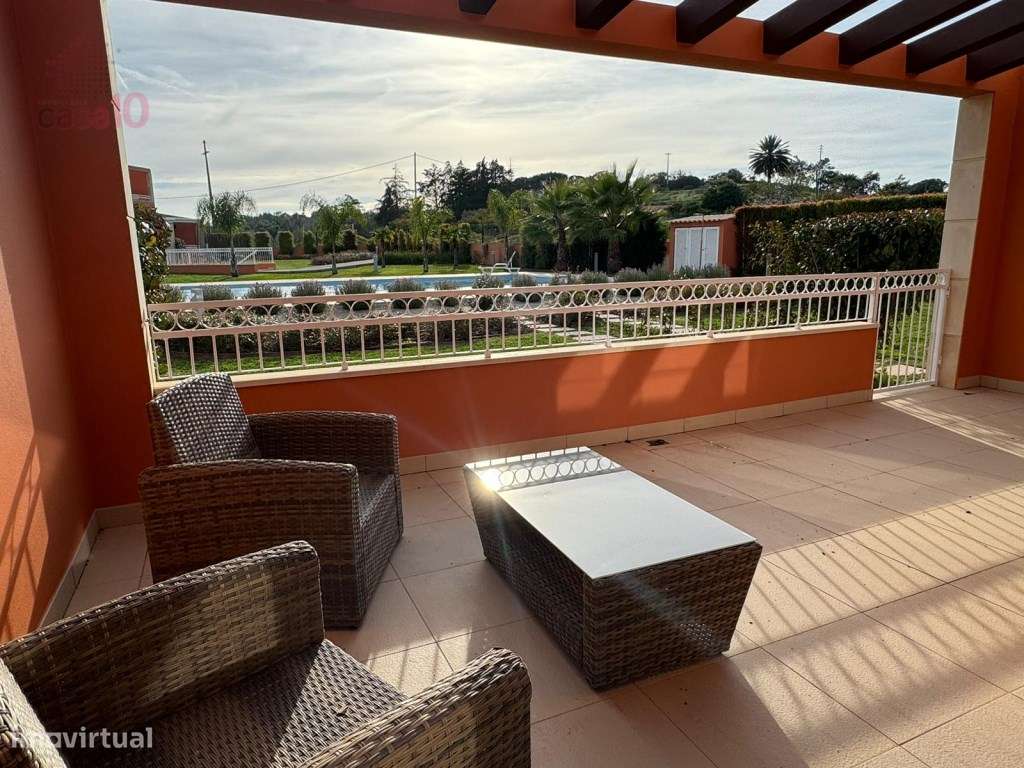 Arrenda-se moradia em condomínio fechado, em Alcantarilha