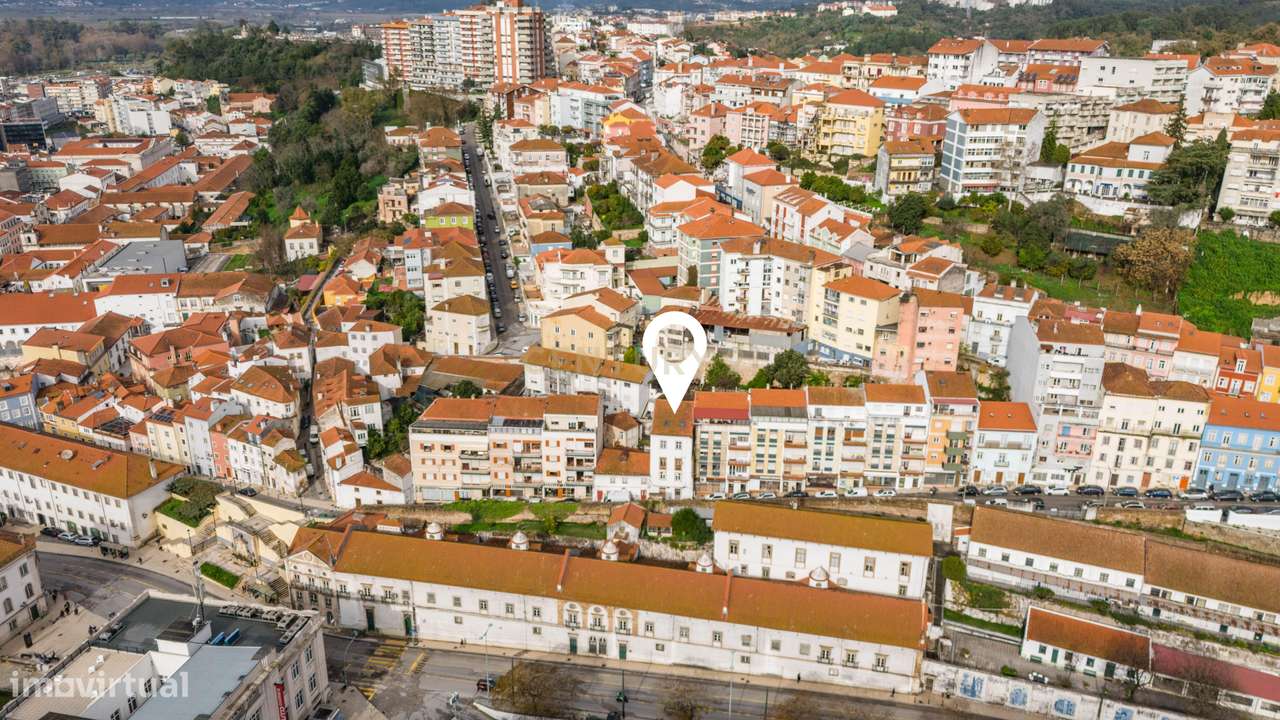 Dois estúdios para venda no centro de Coimbra - Oportunidade Única!-14