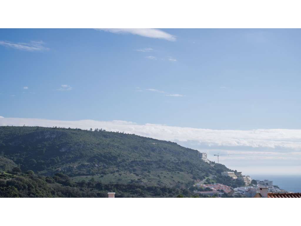 Moradia T3 com Piscina em Sesimbra-30