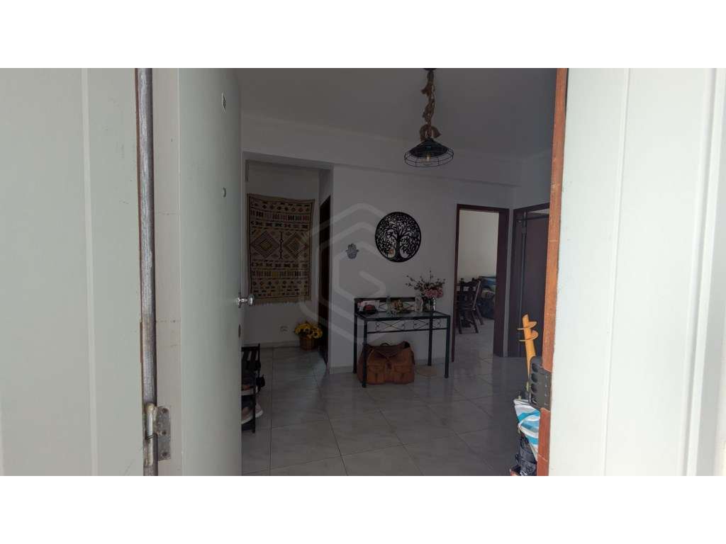 Apartamento T2 no Centro de Quarteira, Algarve - Grande imagem: 4/18