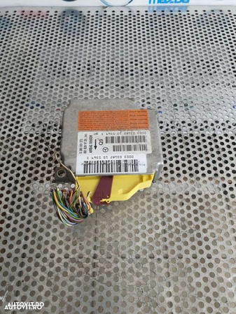 Calculator Modul Airbag Mercedes C Class W203 Dezmembrez Mercedes C Class W203 - 1