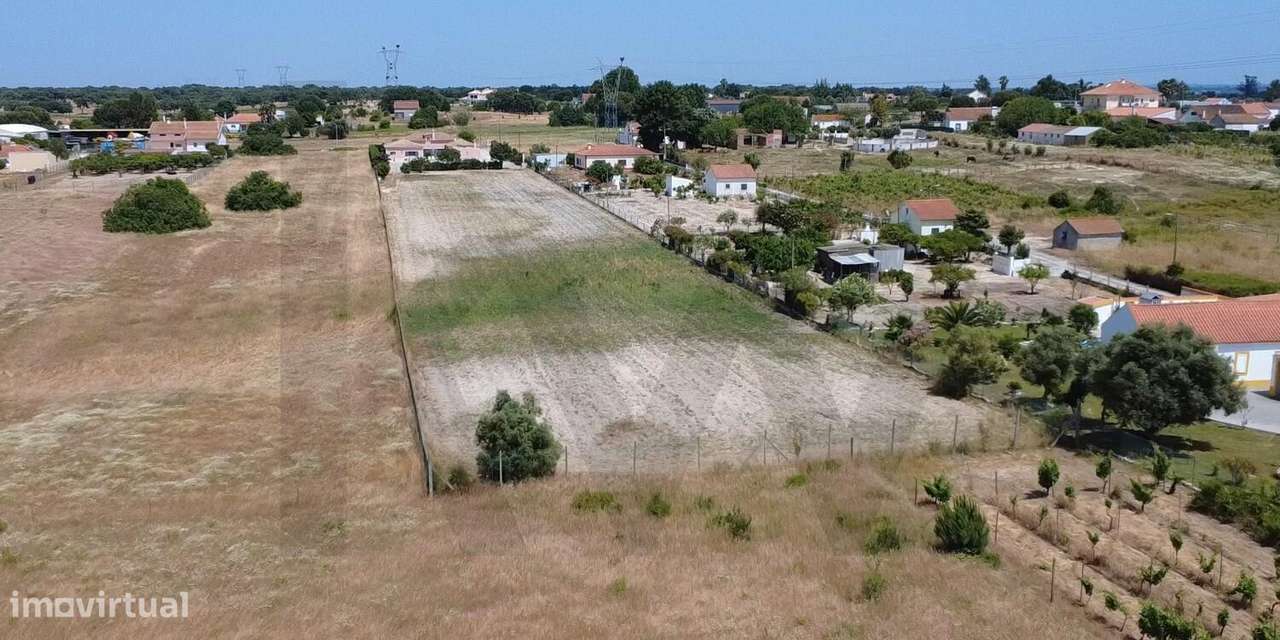 Moradia térrea com 1ha e 2 lotes urbanizáveis, ideal para viver e inve - Grande imagem: 5/43