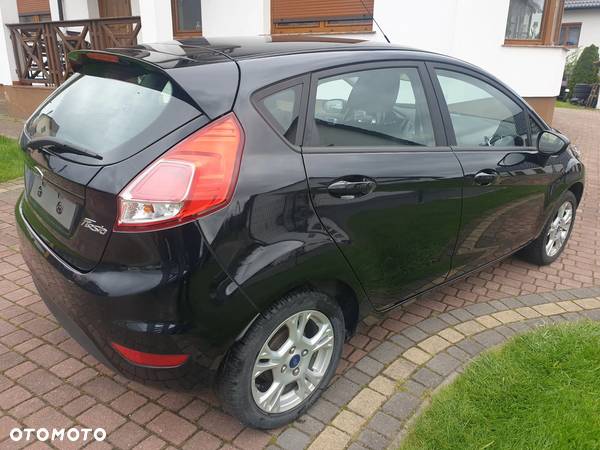 Ford Fiesta 1.25 Trend - 23