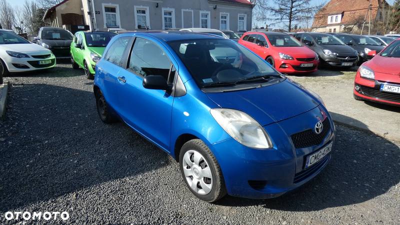 Toyota Yaris 1.0 Terra - 1