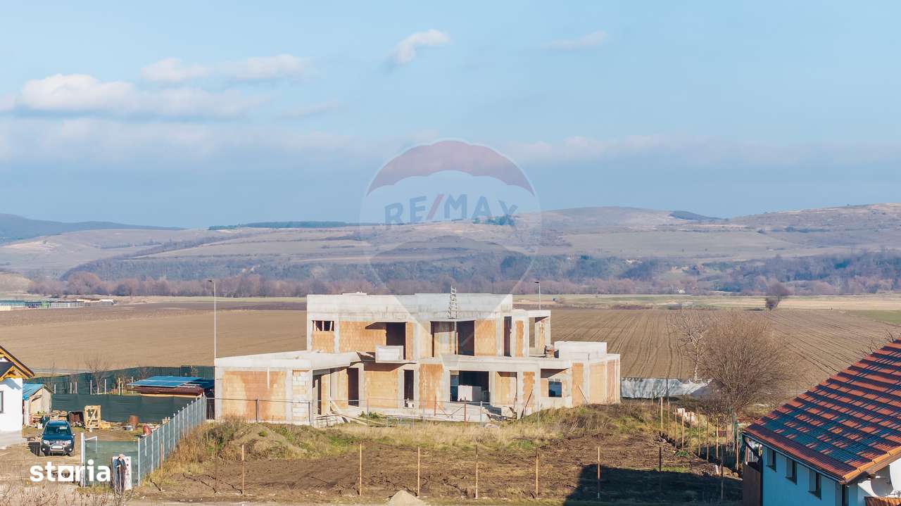 Vilă cu 3 camere, la roșu | Proiect modern – Poiana Craitelor-6