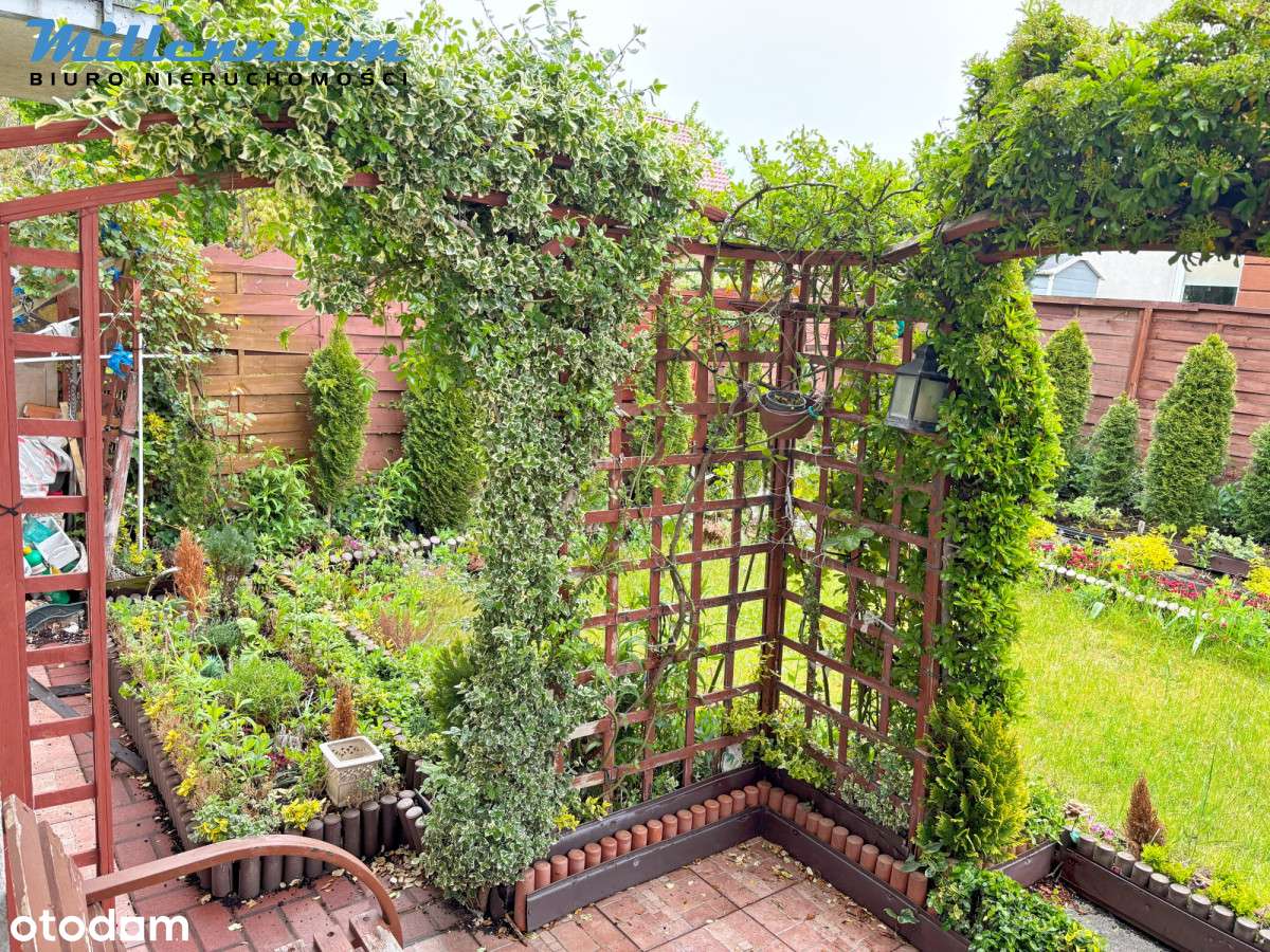 Dwupokojowe mieszkanie z ogrodem w Redzie!-7