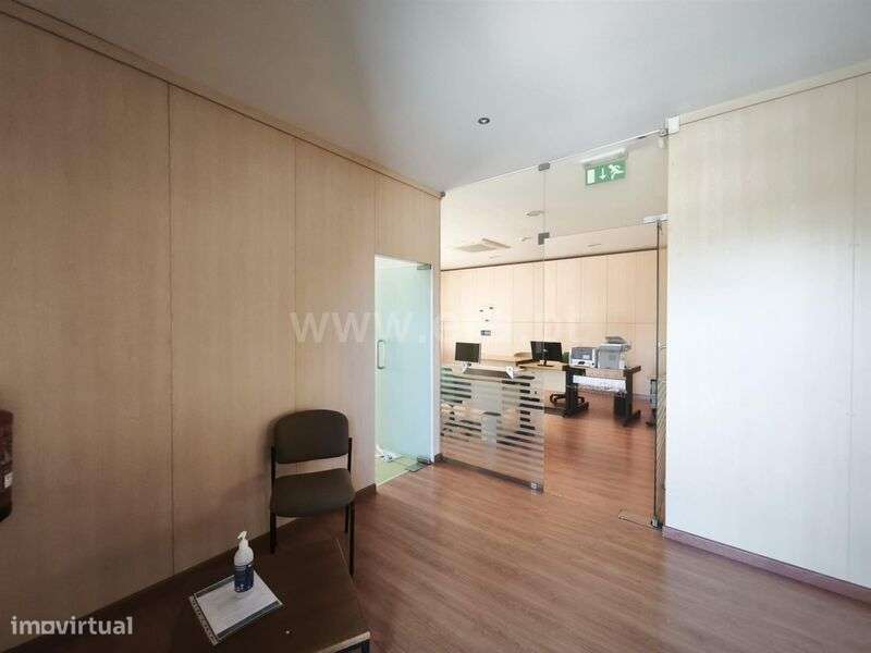 Escritório / Castelo Branco, Castelo Branco - Grande imagem: 4/16