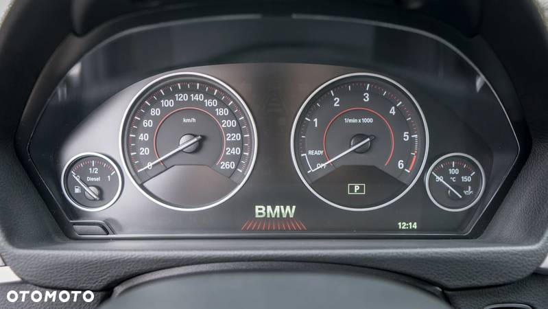 BMW Seria 3 320d M Sport Shadow - 20