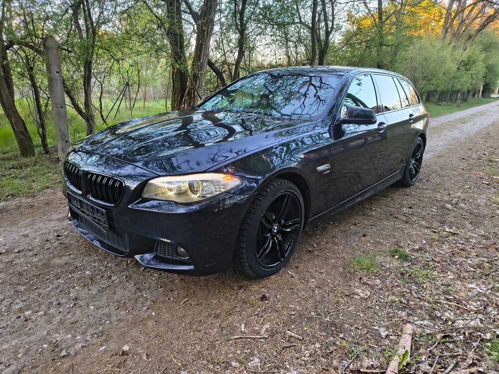 BMW 5 Series F10/F11 530d xDrive 2012
