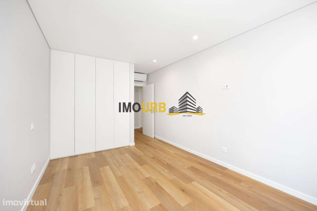 Em construção T3 Telheiro-9