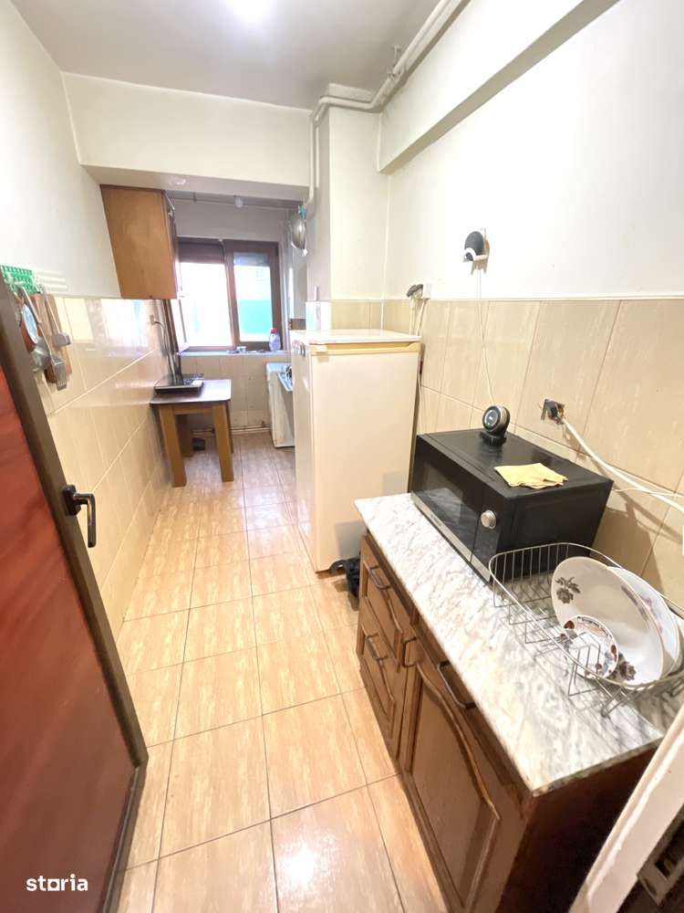 2 camere zona Tătărași lângă școală nr .4 Ionel Teodoreanu-12