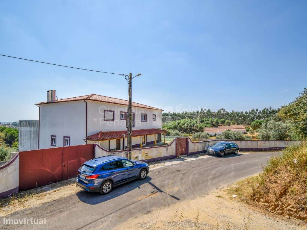 Quinta T6 para venda em Vila Nova da Barquinha-51
