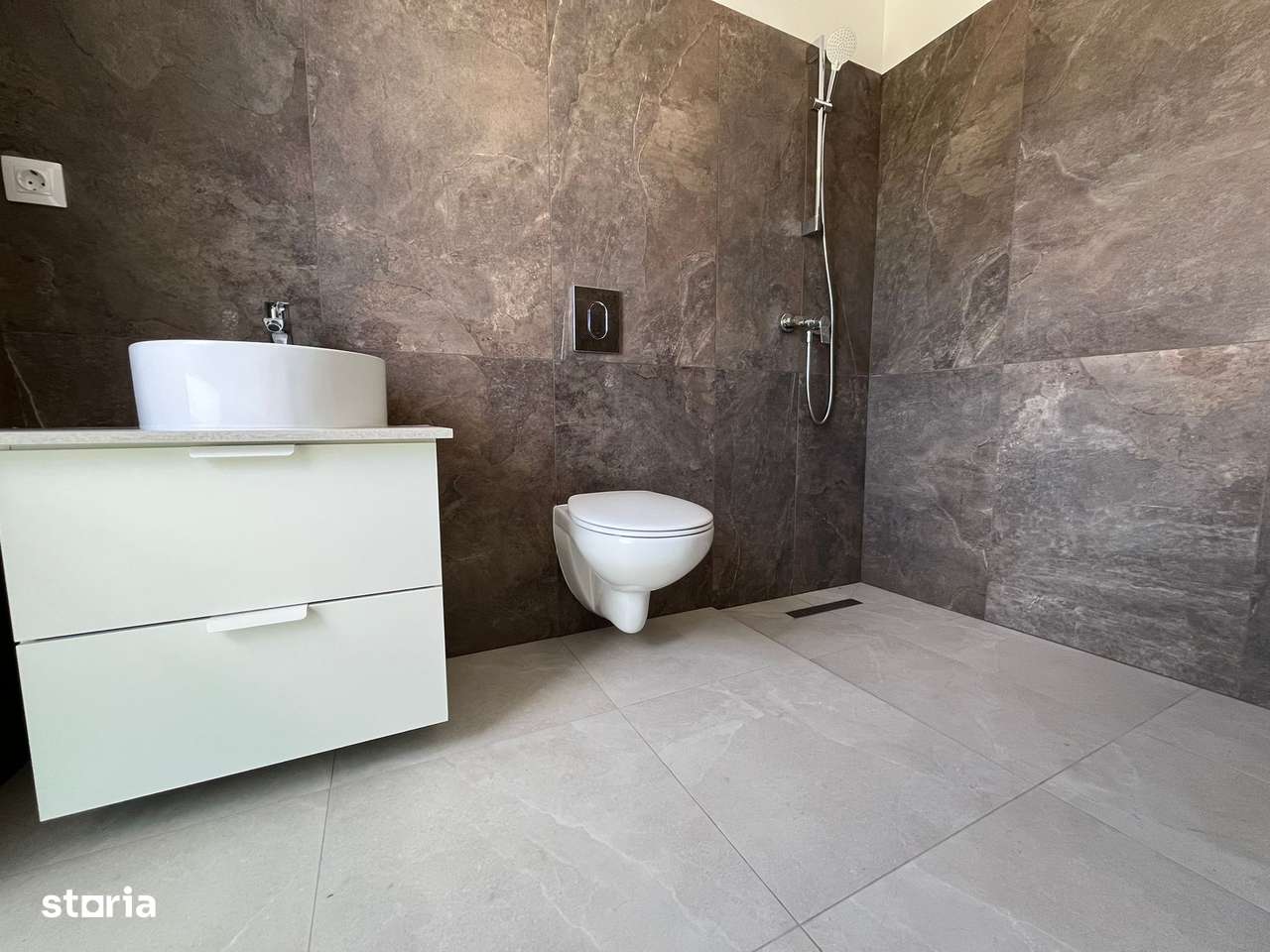 Casa nouă tip Duplex, 4 Camere, P+1E, 155 mp, 200 mp curte-9