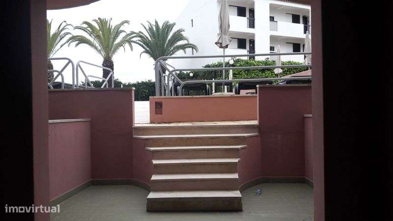 T0 Cond Fechado c/Piscina no Forte S João - Grande imagem: 5/12